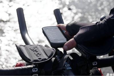 Smartphone vs Computer de bicicleta cu GPS: pe care ar trebui sa-l folosesti? 